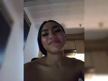 Bongacams Live Sex of Alahia