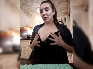 Bongacams Sex Cam of AleksaBalan