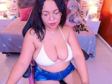 Bongacams Live Porn of Italy-boobs