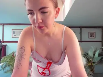 Bongacams Sex Cam of KiraRustle