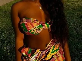 NaughtyNiaa