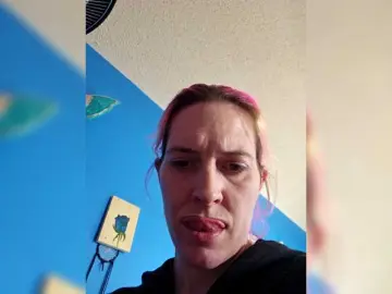 Bongacams Live Sex of Lilrandcandy77