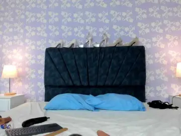 Bongacams Live Sex Cam of LittleKloe