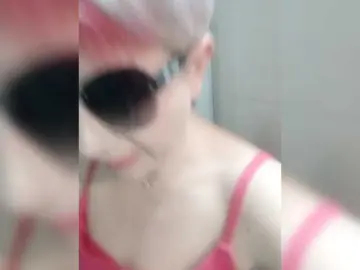 Bongacams Best live sex cam show of BUSINKA-25