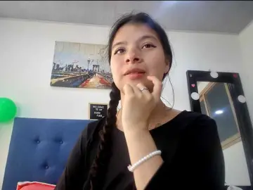 Bongacams Watch Live Sex Cams of HIMAWARY-SOIN5