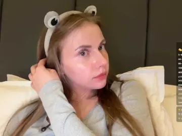 Bongacams Best Webcam of -VikkiL0vesCheese-