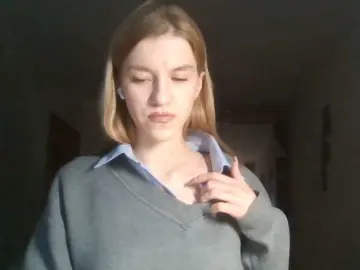 Bongacams Best live sex cam show of FloLifschitz