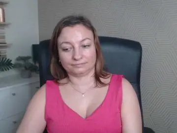 Bongacams Sex Cam of angelaLove13