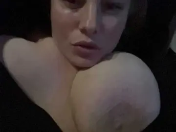Bongacams Free Porn Cam of RobinLili