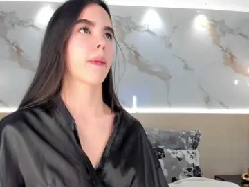 Bongacams Best live sex cam show of SolAvelar