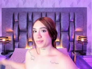 Bongacams Live Porn of CloeBonet