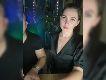 Bongacams Nude Webcam of SladenkieVmeste