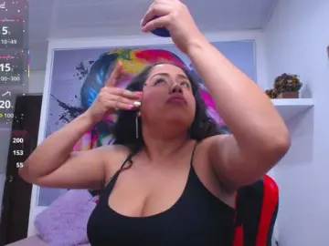 Bongacams Live Sex Cam of cristal-horny19