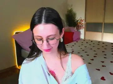 Bongacams Nude Webcam of YourLovellyStory