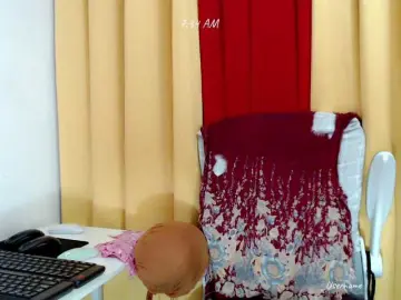Bongacams Adult Video Chat of nemayhottits