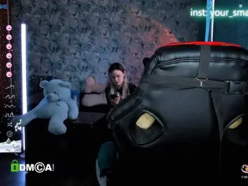 Bongacams Nude Webcam of your-small-bunny