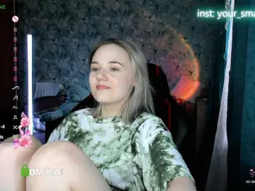 Bongacams Sex Cam of your-small-bunny