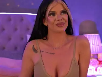 Bongacams Nude Webcam of AriellSweety