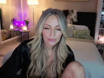 Bongacams Sex Cam of Joanneshyshy