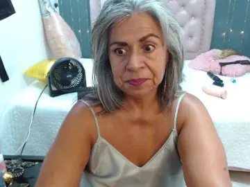 Bongacams Watch Live Sex Cams of lalisha-96