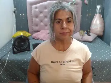 Bongacams Adult Video Chat of lalisha-96