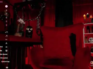 Bongacams Nude Webcam of MistressAndre