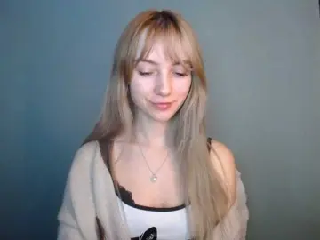 Bongacams Live Sex Cam of LuciaLovely