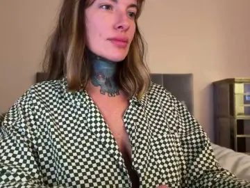 Bongacams Free Porn Cam of iiixbostonxiii