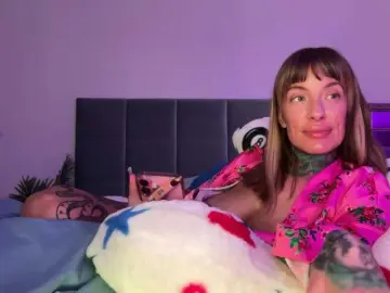 Bongacams Live Porn of iiixbostonxiii