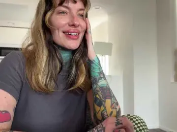 Bongacams Free Porn Cam of iiixbostonxiii
