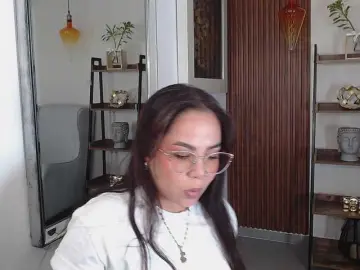 Bongacams Adult Video Chat of Victoria-Collins