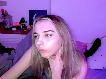 Bongacams Live Sex of Almondmilka