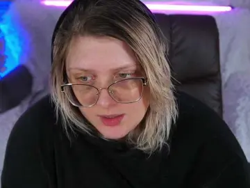 Bongacams Best live sex cam show of CoolTatis