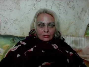 Bongacams Best live sex cam show of GardenerofIllusions
