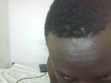 Bongacams Free Porn Cam of Petitegoddess