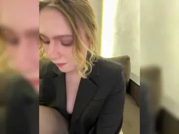 Bongacams Watch Live Sex Cams of Your-Girlfriend