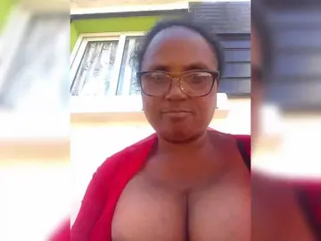 Bongacams Adult Video Chat of hotmomsexy