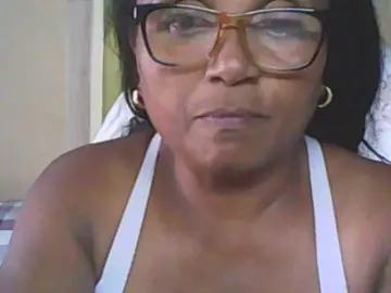 Bongacams Best live sex cam show of hotmomsexy
