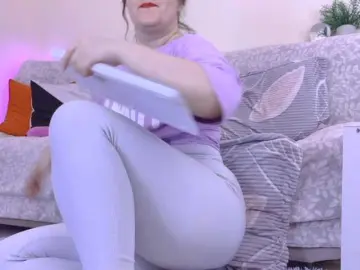 Bongacams Free Live Porn of DucksInSlipps