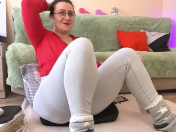 Bongacams Adult Webcams of DucksInSlipps