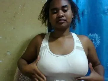 Bongacams Watch Live Sex Cams of Marie121