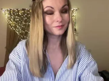 Bongacams Live Sex Cam of LilithNewdawn