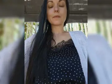 Bongacams Watch Live Sex Cams of LilithNewdawn