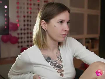 Bongacams Watch Live Sex Cams of mel-collins