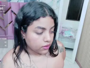 Bongacams Watch Live Sex Cams of curvybrunnett