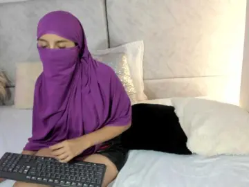 Bongacams Free Porn Cam of Naomii-