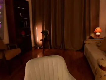 Bongacams Live Sex Cam of esenue