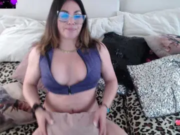 Bongacams Watch Live Sex Cams of Myrnasexxx