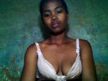 Bongacams Live Sex Cam of Allycha1