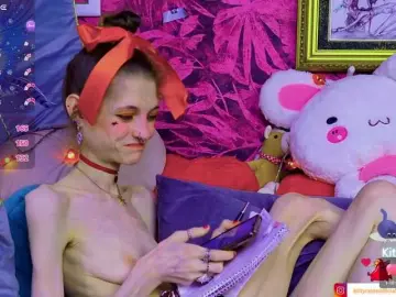 Bongacams Watch Live Sex Cams of KittyRaine